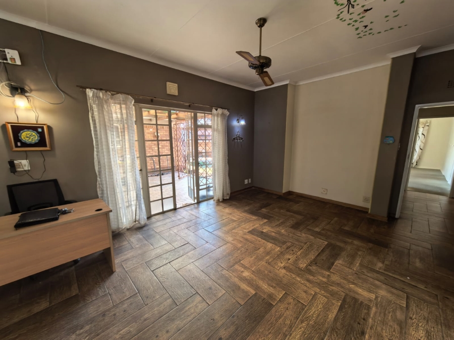 4 Bedroom Property for Sale in Parys Free State